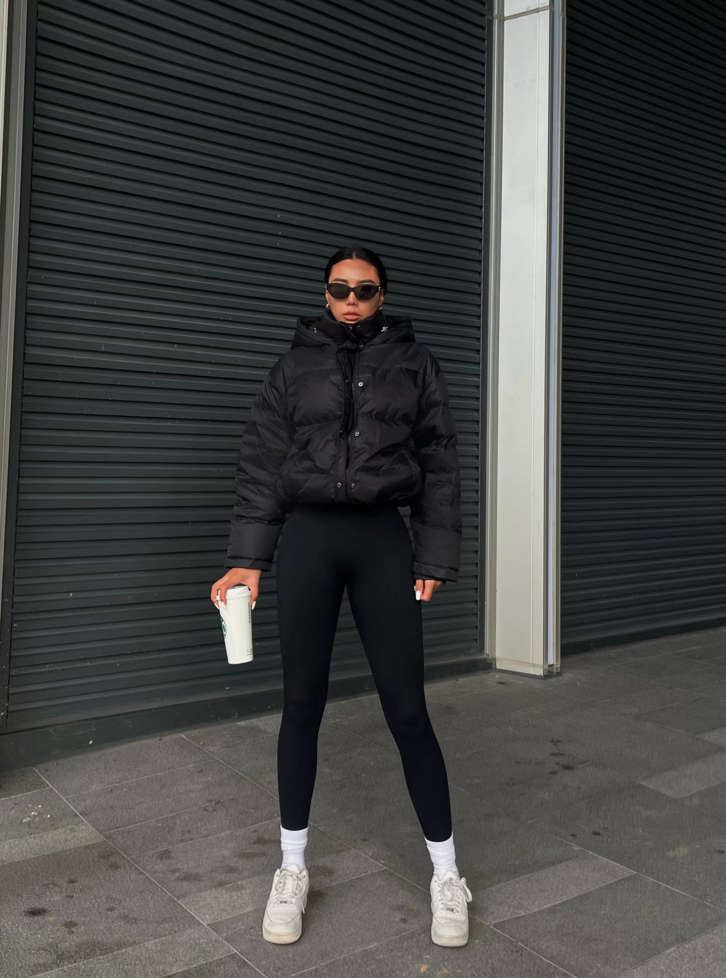 [Winter|Jacket] Stylish Black Women's Hooded Puffer Jacket | Casual Short Warm Outerwear | with Drawstring Design, Long Sleeves, and Button-Up Front for Winter Comfort