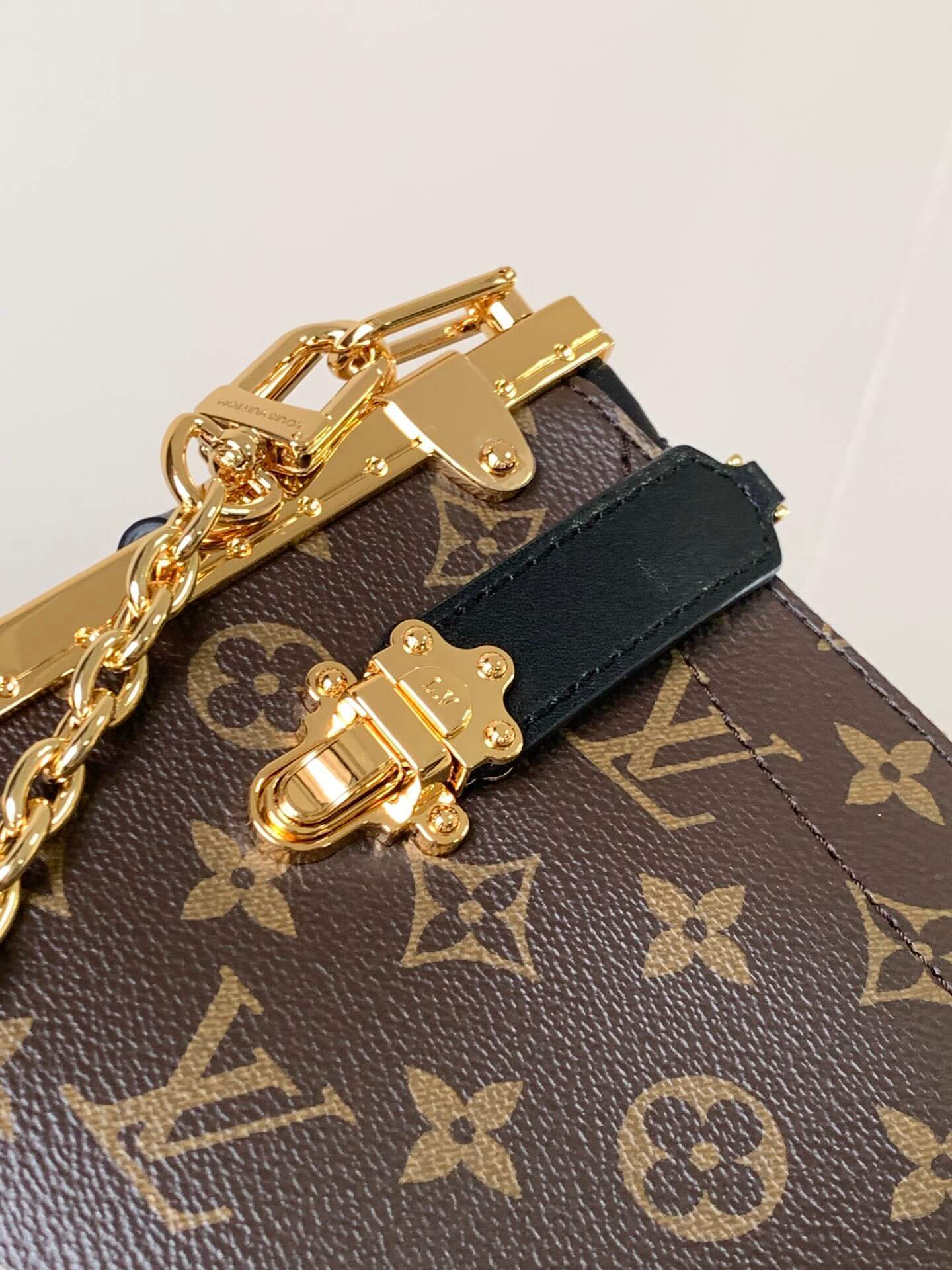 Luxury Inspired Monogram Shoulder Bag with Gold Chain – Elegant Designer Style Handbag