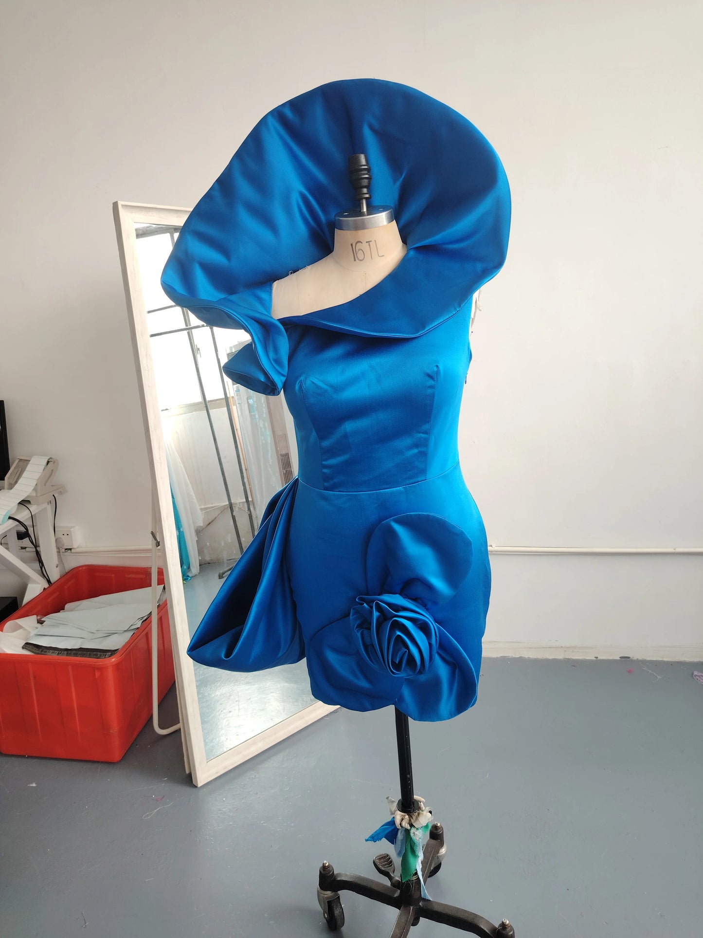 Blue Satin Mini Birthday Party Dresses For Women Exquisite Flowers Ruched Short Prom Dress Cocktail Gowns African Customized