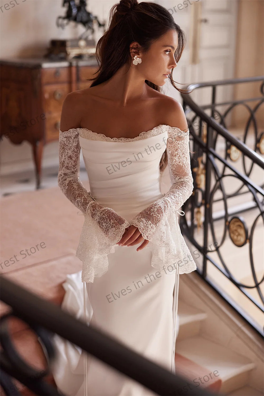 Charming Mermaid Wedding Dresses Off The Shoulder Long Sleeves Bridal Gowns Glitter Beads Back Sweep Train Robes de Mariee